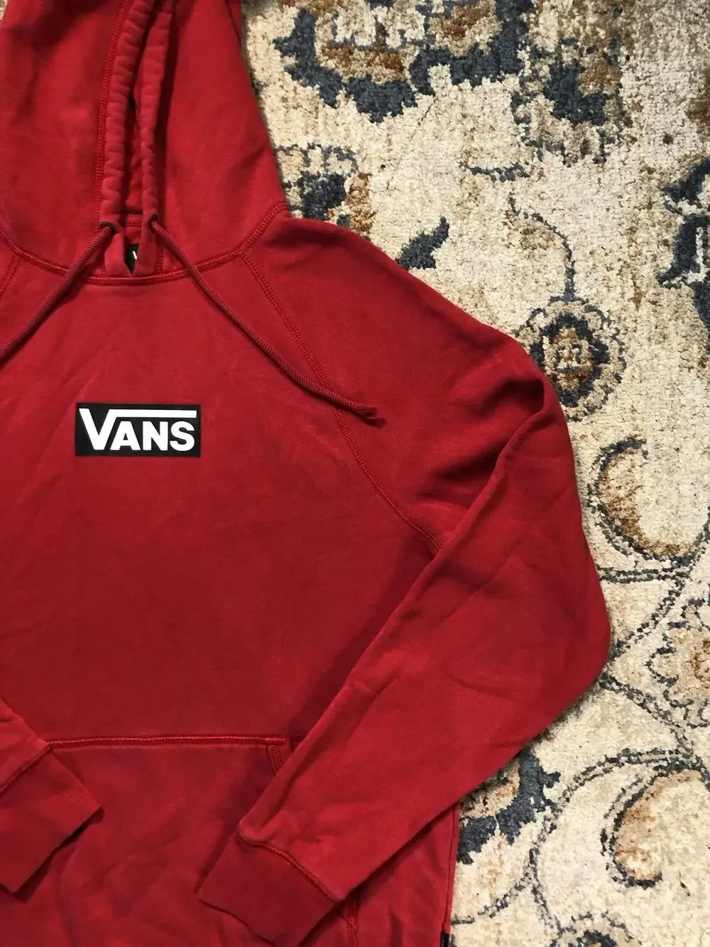 Vans Versa Hoodie Sweatshirt Mens Medium Red Fleece Pullover Kangaroo Logo
